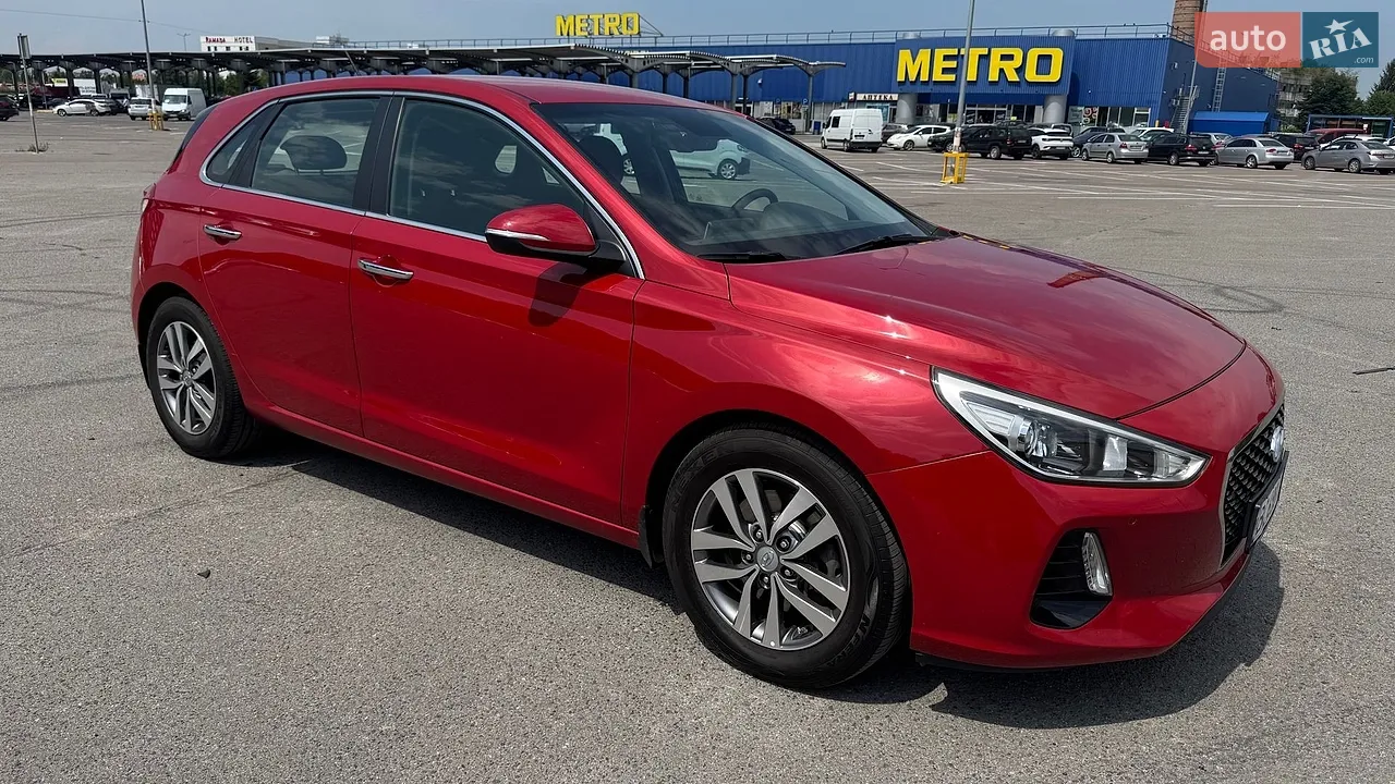 2017 Hyundai i30 - фото 1