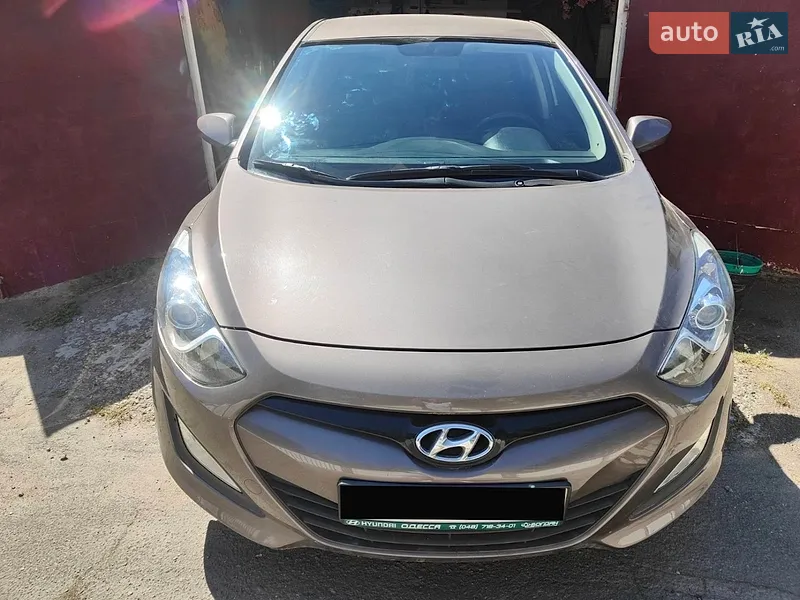 Hyundai i30 2013