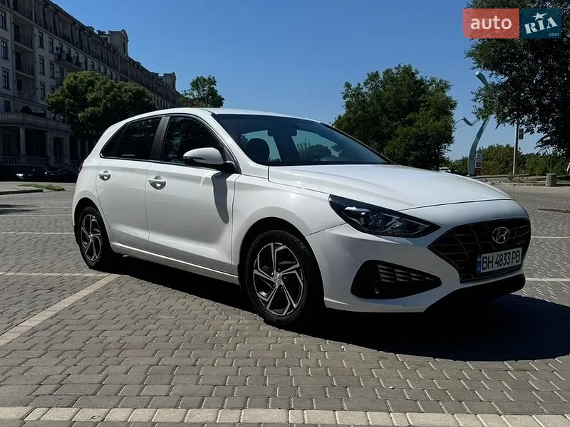 Hyundai i30 2021
