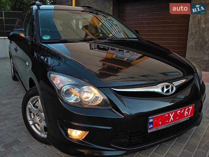 Hyundai i30