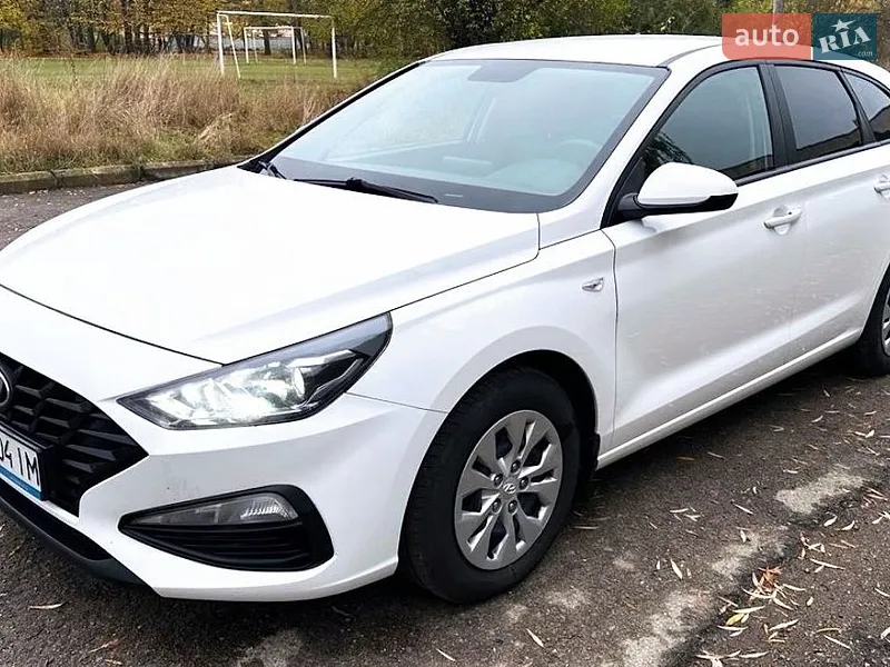 Hyundai i30