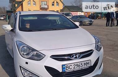 Hyundai i40  2012