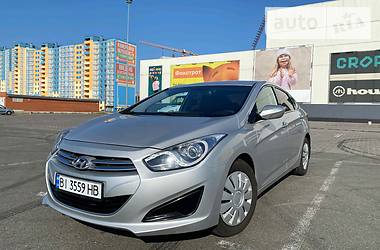 Hyundai i40  2012