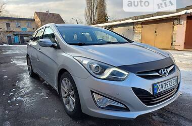 Hyundai i40  2012