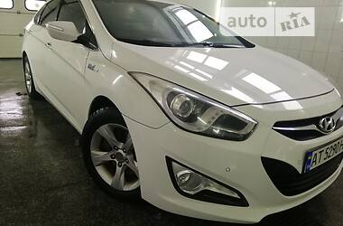 Hyundai i40  2012