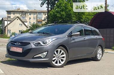 Hyundai i40  2011