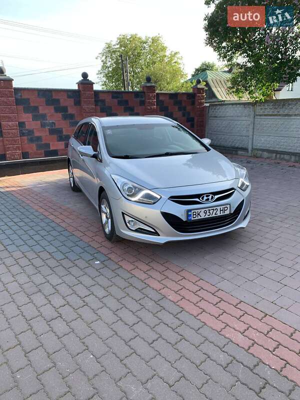 Hyundai i40