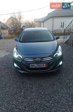Hyundai i40  2012