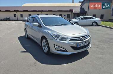 Hyundai i40  2011