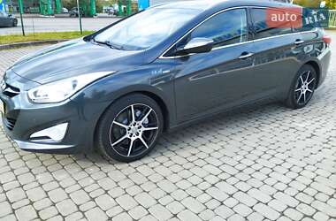 Hyundai i40  2012