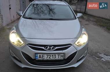 Hyundai i40  2012