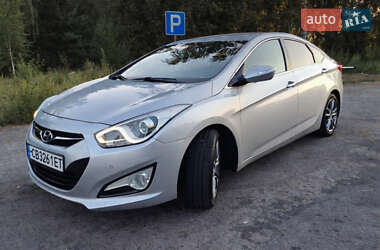 Hyundai i40  2012
