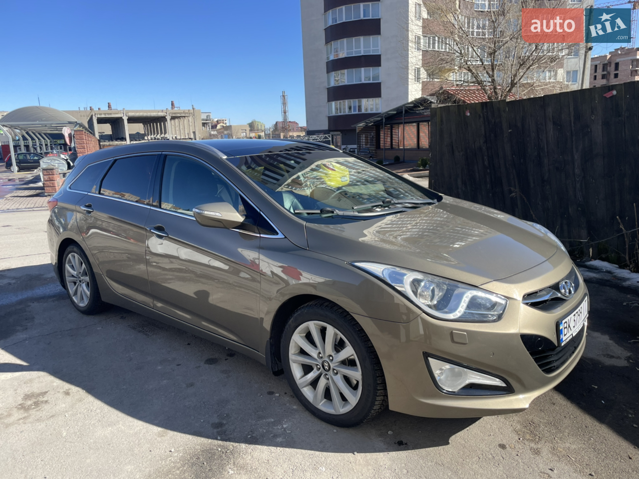 Hyundai i40 2011