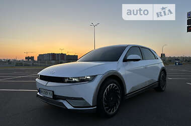 Hyundai Ioniq 5  2021