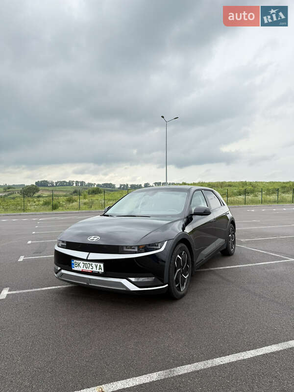 Позашляховик / Кросовер Hyundai Ioniq 5
