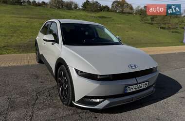 Hyundai Ioniq 5  2021