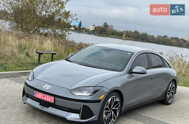 Hyundai Ioniq 6  2023