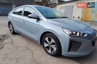 Hyundai Ioniq  2017