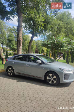 Hyundai Ioniq  2016