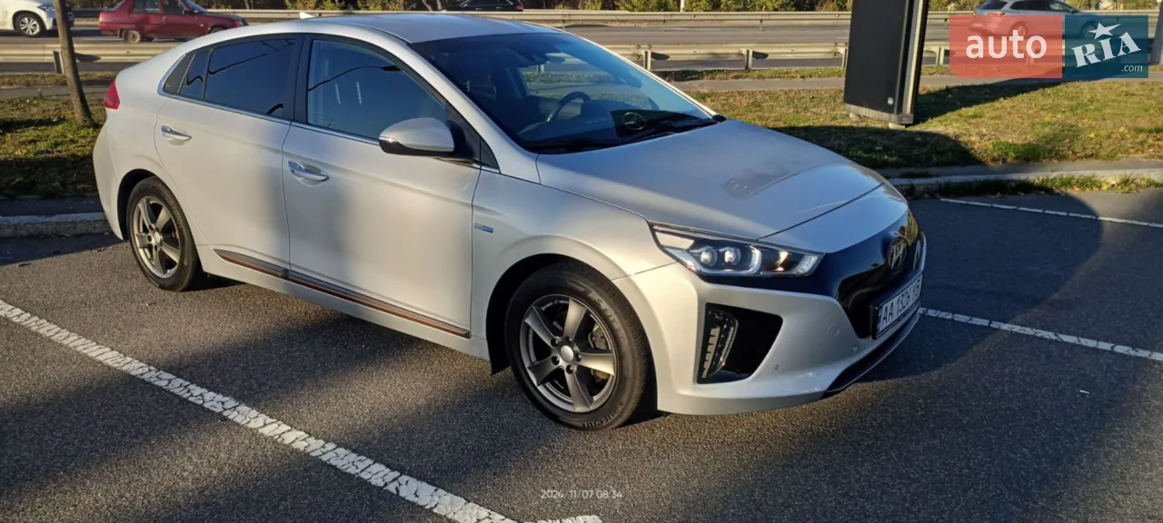 2018 Hyundai IONIQ - фото 1