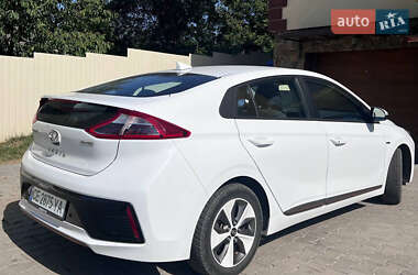 Hyundai Ioniq  2019
