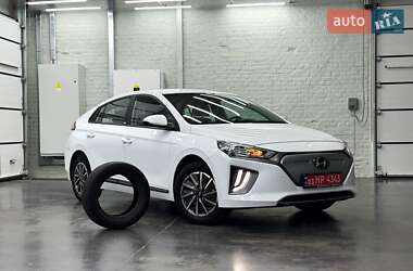 Hyundai Ioniq  2021
