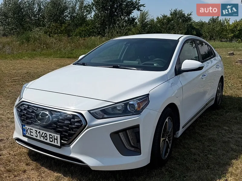 Hyundai Ioniq