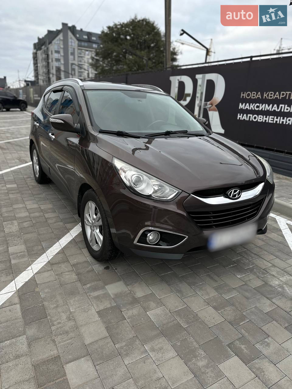 2012 Hyundai ix35 - фото 1