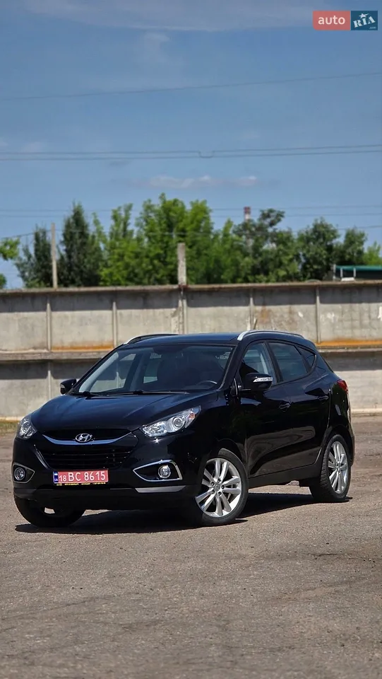 2011 Hyundai ix35 - фото 1