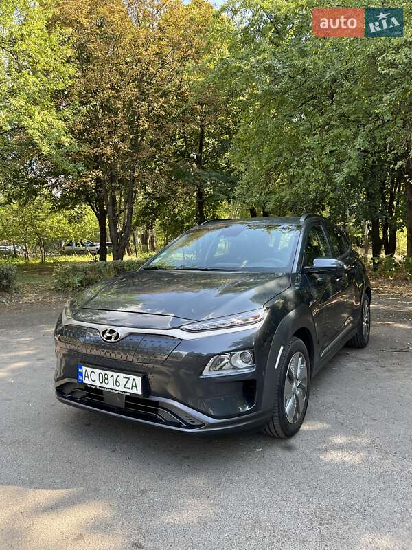 Позашляховик / Кросовер Hyundai Kona Electric
