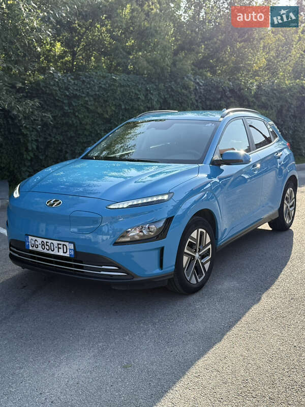 Легковые Hyundai Kona Electric