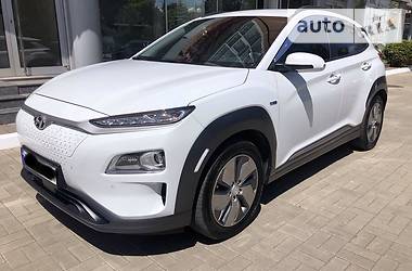 Hyundai Kona 64 kw 2019