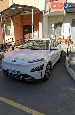 Hyundai Kona  2020
