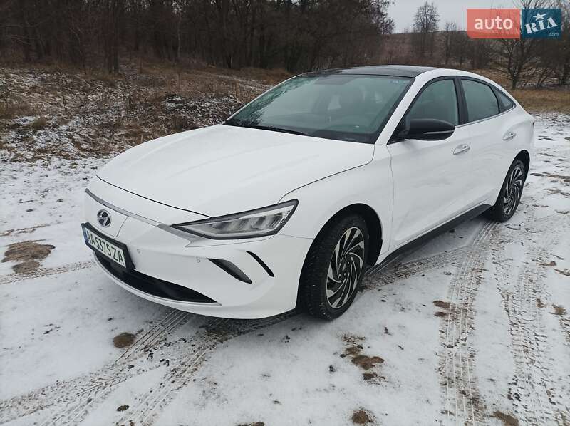Hyundai Lafesta