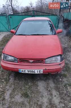 Hyundai Lantra 1993