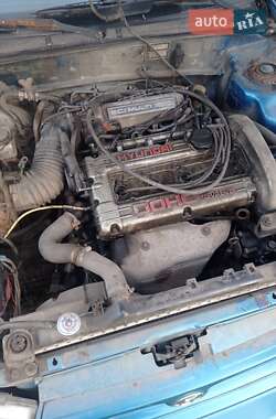 Hyundai Lantra  1992