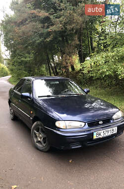 Hyundai Lantra  1994