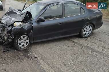 Hyundai Lantra  1997