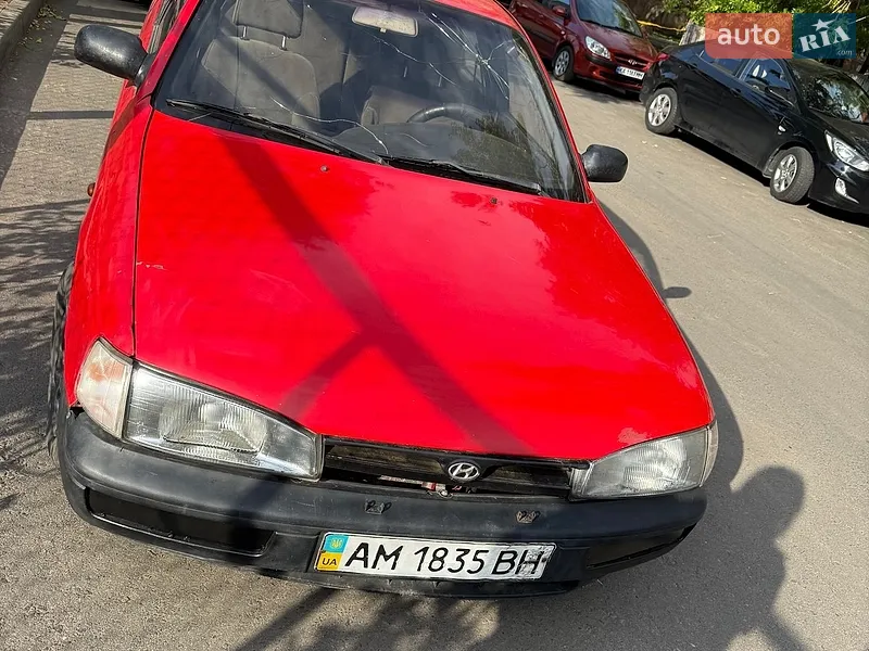 Hyundai Lantra