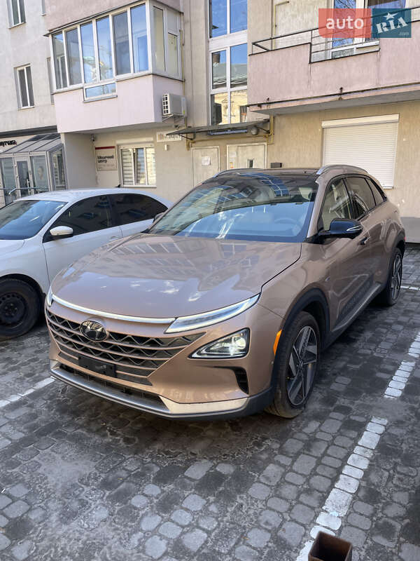 Легкові Hyundai NEXO