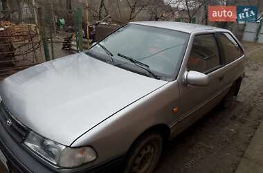 Hyundai Pony  1992