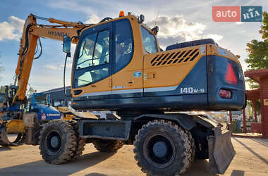Hyundai R 140LS-9 2013