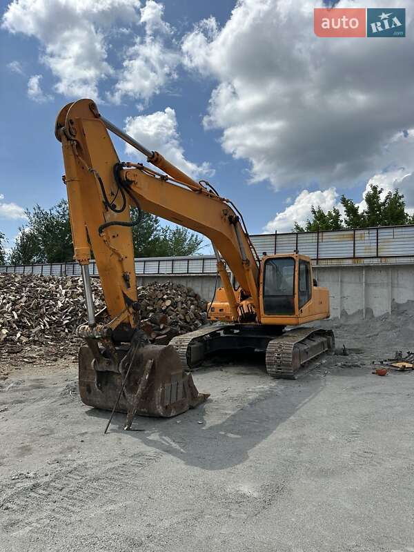 Hyundai R 320 LC