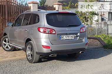 Hyundai Santa FE  2010