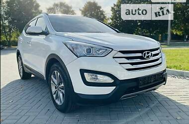 Hyundai Santa FE  2015