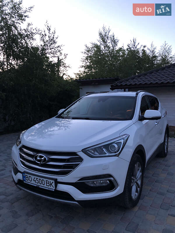 Hyundai Santa FE 2016 року в Тернопілі