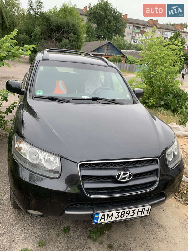 Легковые Hyundai Santa FE
