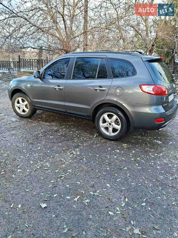 Hyundai Santa FE