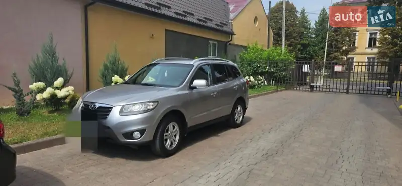 Hyundai Santa FE