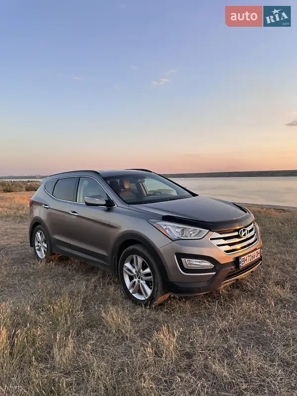 Hyundai Santa FE